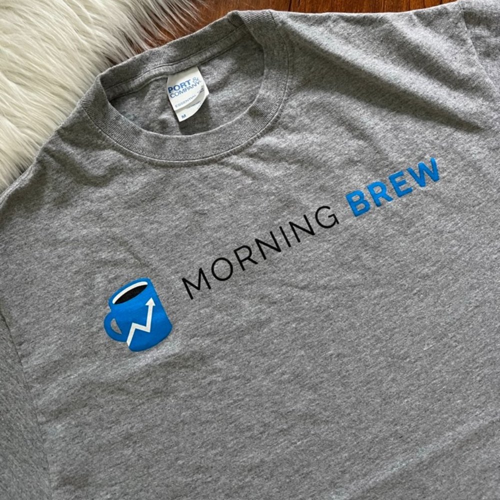 ‘Morning Brew' Gray Short Sleeve T-Shirt-Size M - Picture 3 of 3